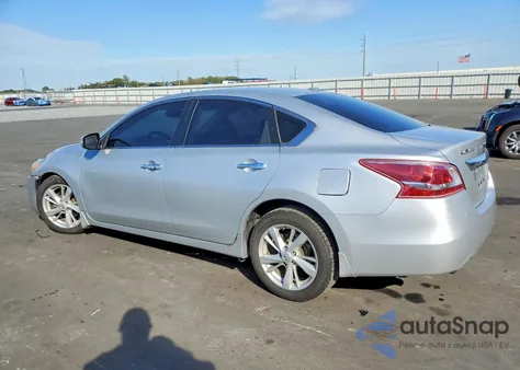 2013 Nissan Altima 2.5 из США, поврежденный, VIN 1N4AL3AP8DC277689